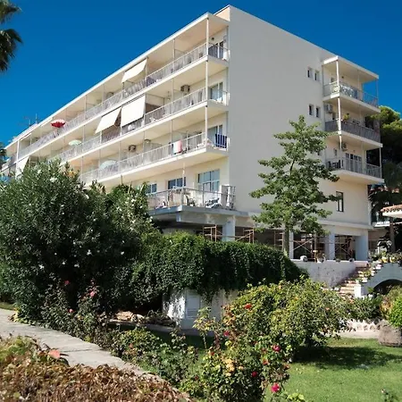 Carihuela Palace * Torremolinos